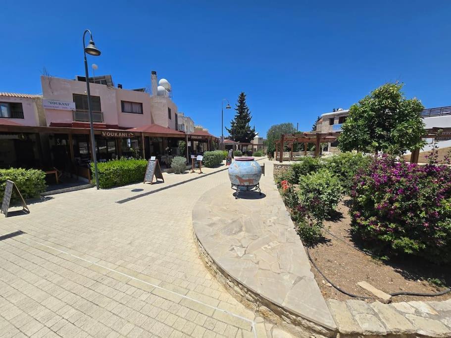 Hills Sea View Apartment, Village, Paphos Apartment Tala