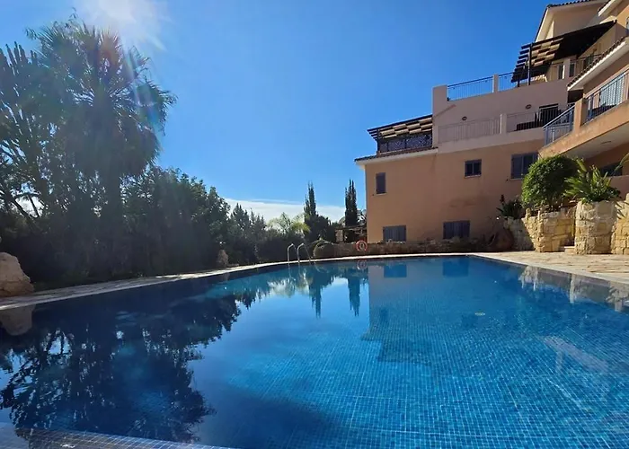 Tala Hills Sea View Apartment, Tala Village, Paphos