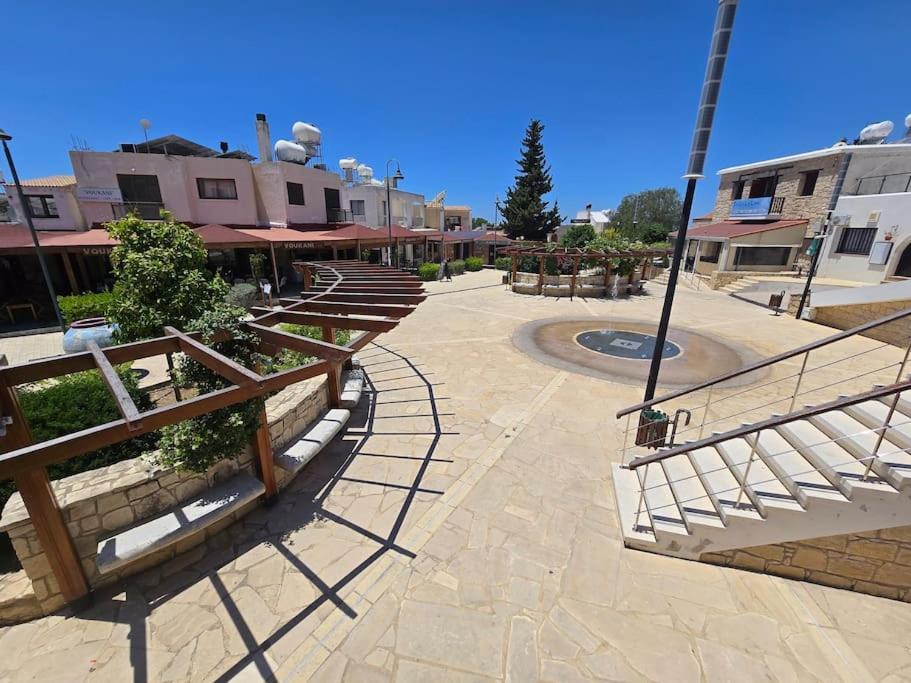 Hills Sea View Apartment, Village, Paphos Apartment